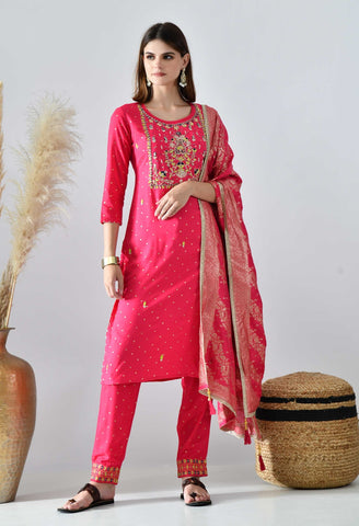 Gul-e-Banaras Suit Set